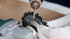 Bộ Dụng Cụ Mài Cưa Xích Điện Kèm Bộ Phụ Kiện Mài Và Đánh Bóng Cưa Xích Bằng Máy Khoan Dụng Cụ Mài Mòn Bằng Thép Tốc Độ Cao Thân Thiện Với Môi Trường Dùng Cho Chế Biến Gỗ