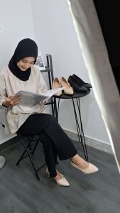 FARADELA Gea Sepatu Kerja Wanita Pantofel Kantor Formal Hak Runcing 7cm 7F01-01