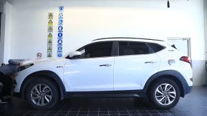 ผ้าคลุมรถ ผ้าคลุมรถพลาสติก กันฝน กันน้ำ กันฝุ่น S M L XL มีหลากหลายรุ่น