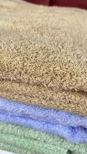 Thickened Pure Cotton Bath Towel Large Soft And Absorbent Wrap For Home And Travel E2118