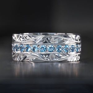 Huitan Fashion Caved Women Rings Silver Color Gold Color Band Luxury Cubic Zirconia Female Rings Wedding Engagement New Jewelry