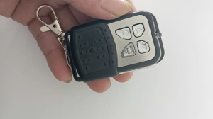 Điều khiển cửa cuốn 8 mã gạt tần số 433 mhz AUDI chất lượng cao