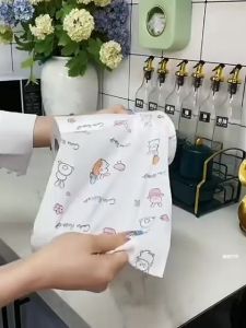Kain Lap Tissue Dapur Roll Motif Serbaguna Menyerap Minyak