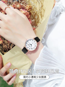 นาฬิกา Quartz สำหรับผู้หญิง นาฬิกาข้อมือแบบเรืองแสง กลไกควอตซ์ หนังสีดำ น้ำหนักเบา ทนทาน ระดับกลาง