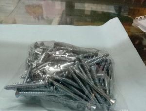 SCREW TAPING. scrup taping 6 X 1 1/2". 4cm.