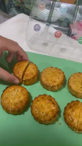 [Hỏa Tốc HCM] Bánh trung thu Set 6 bánh nướng mini 75g CÓ TRỨNG nướng truyền thống