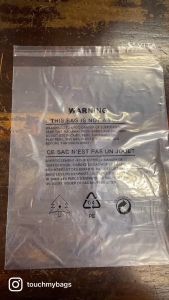 ถุงมีกาวแพ็คเสื้อผ้า ถุงแพ็คเสื้อ ถุงมีกาว ถุงใส่เสื้อ ถุงมีแถบกาว เกรด A 100 ใบ มีของพร้อมส่ง ส่งทุกวัน