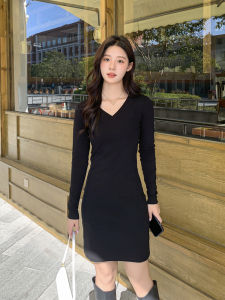 Elegant Slim Fit Long Sleeve Dress Womens High Waist Bodycon Skirt Black Base Short Skirt Commute Spring 2026 New Style