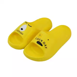 Adorable Penguin Childrens Slippers Summer Home Wear Anti-Slip Beach Outdoor Slippers for Boys And Girls Cute EVA Material