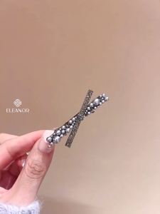 Kẹp tóc mái nữ Eleanor Accessories kẹp tóc chữ X đính đá phụ kiện tóc 10147