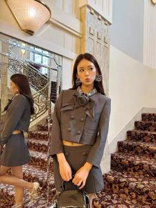 Grey Rose Embellished Suit Set Womens High Waist Short Double Buttoned Half Skirt Two Piece Set Fashionable Autumn 2024