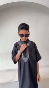 Setelan Baju Koko Anak Laki-Laki Lengan Pendek Katun Toyobo