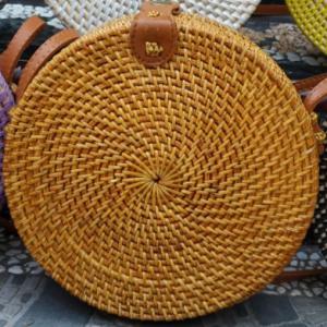 Tukutas: Tas Rotan Wanita & Sling Bag Rattan Bali