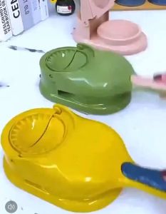 Colored Dumpling Meat Empanada Molder Dough Presser Maker Tool