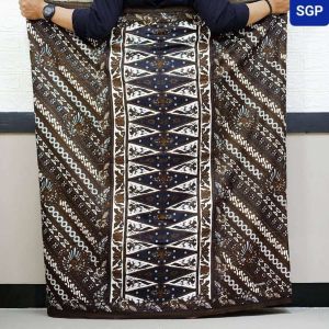 SARUNG GUS IQDAM / SARUNG GUS PUSAT / SARUNG SANTRI MELENIAL MOTIF NEW (BAYAR DITEMPAT)