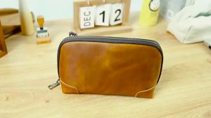 Vintage Genuine Leather Zipper Wristlet Clutch Bag Mini Purse for Phone Wallet Keys Women Men Evening Daily Use