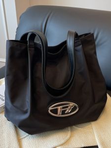 Spring Summer Large Capacity Nylon Tote Bag Women Casual Commuter Single Shoulder Bag Fashionable Korean Style Stripe Pattern