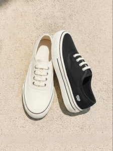 Belle | Soft-Bottomed Thick-Sole Canvas Shoes