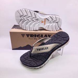 Sandal Gunung Wanita dan Pria Casual Premium High Quality.