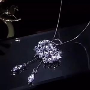 Fashion Crystal Gold Color Swan Long Necklaces & Pendants for Women Jewelry Statement Sweater Necklace Dress Accessories