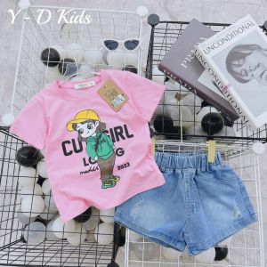 Sét bộ quần jean áo thụn bé gái10kg đến 23kg/ Sét bộ bé gái 1 tuổi-6 tuổi quần jean đùi mềm mịn co giản kết hợp với áo thun cổ tròn in sắc nét