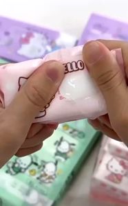 ( 8 PACK) Tissue Basah Mini Lembut Premium Quality / Tissue Basah Bayi Baby mini Wet tissue/Tisu Basah kemasan Travel mini