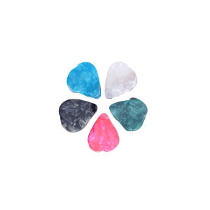 FASHION ปิ๊กกีตาร์ ขนาด 0.5mm 1mm ทรงหยดน้ำ สำหรับกีตาร์พื้นบ้าน กีตาร์คลาสสิก อูคูเลเล่ Guitar Picks