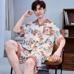 ชุดนอนผ้าไหมน้ำแข็งแขนสั้นบางสำหรับผู้ชาย ฤดูร้อน 2025 ชุดนอนลายการ์ตูนสำหรับเยาวชนและเด็กโต ชุดอยู่บ้าน