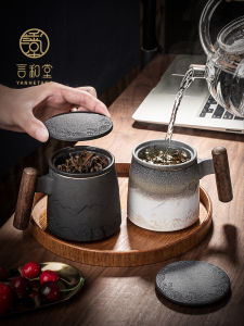 Ceramic Tea Cup with Lid And Filter for Office Use Tea Brewing Cup Home Use Mug Tea And Water Separation Cup Traditional Chinese Style