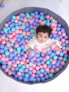 ลูกบอลเด็ก เสริมสร้างทักษะการเรียนรู้เด็ก ปลอดสารพิษ หนุ่น สีสันสดใส ไม่มีกลิ่นเหม็น ไม่ยุบตัวง่าย ของเล่นเด็กของฝากเด็ก