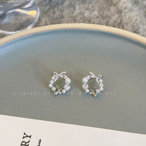 Elegant Butterfly Flower Stud Earrings for Women Stylish Unique Beautiful Fashion Jewelry Ear Decor Perfect for Summer