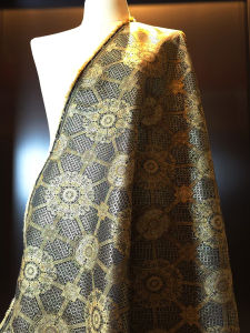 Vải Thêu Lụa Đen Vàng Phong Cách Trung Hoa Mới Áo Vest Áo Khoác Áo Dài Vải Thêu Lụa Lụa Pha Polyester Vàng