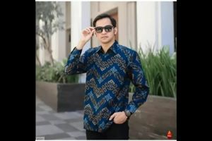 Batik Couple Ayah Anak Laki Laki Pasangan Keluarga Lengan Pendek Panjang Seragam Modern Zigzag Navy