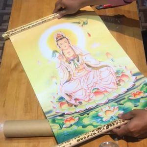 Tranh Liễn Phật Giáo - Quan Thế Âm Bồ Tát Vải canvas cao cấp nẹp sáo gỗ tự nhiên Nhiều Mẫu Lựa chọn KT: 50x75 cm
