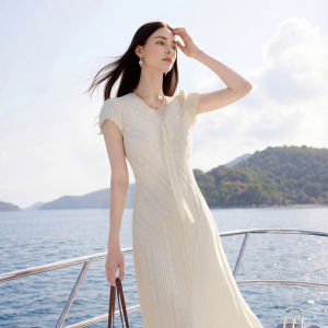 3COLOUR·S | Summer New Lace V-neck Long Dress