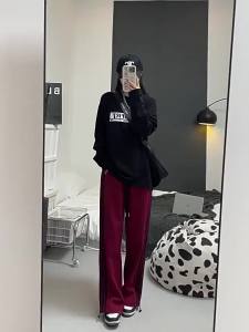 Senior Quần Thể Thao Kẻ Sọc Quần Nữ Thường Ngày Quần Ống Rộng Ống Đứng Tôn Dáng Mẫu Mới Xuân Thu Quần Thể Thao Ba Sọc Rộng Rãi