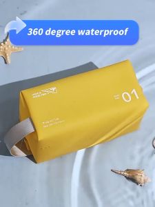Makeup and skincare storage bag Travel storage bag Rectangular storage bag Fashion Jelly color PVC waterproof portable toiletry storage bag