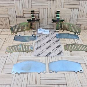 PLAT KUKU BRAKE PAD TOYOTA HILUX 2GD REVO 04945-0K150