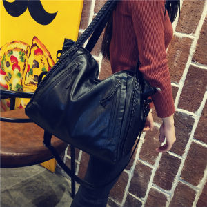 Large Capacity Soft Leather Womens Handbag 2022 New Autumn Winter Fashion Versatile Single Shoulder Bag Crossbody Bag