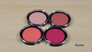 LAMEILA Sweet Blusher with Mirror and Brush