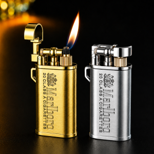 Bật Lửa Chief Rảnh Tay Hình Logo Marlboro Kim Loại - Xài Gas