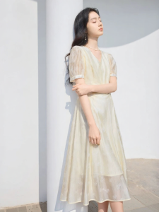 XIANGYING | Đầm Hè Vòng Cổ Tim Thu Hút