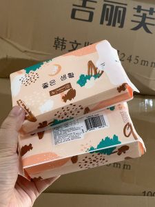 Ultra-Thin Chip Pineapple Red Cedar Leaves Sanitary Pads Night Day Pads 20 Packs Womens Health Care Personal Hygiene Products