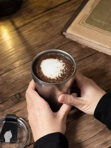 แก้วกาแฟสไตล์อเมริกันย้อนยุคแบบสองชั้น แก้วน้ำกลางแจ้ง แก้วน้ำมันกาแฟ แก้วน้ำมันกาแฟสไตล์ย้อนยุค พร้อมฝา