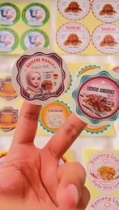 5-8 Buzzgell Stiker Free Desain Cemilan Sticker Custom Nama Basreng Label Makanan Ringan Bulat Murah