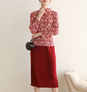 Miyake Women Pleated T-shirt Retro Hong Kong Style Artistic Floral Lace Collar Fleece 3413
