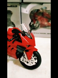 MAINAN ANAK MINIATUR DAICAST MOTORSCALA 1:12 BODY METALNYALA LAMPU DAN SUARA