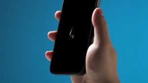 WSKEN Tempered Glass for iPhone 17Pro Max/16Pro Max/15/14/13/12 28°Anti-Spy Full Coverage Screen 2.5D Edge 10s HD/Privacy Screen Protector Film with Dust Clean Installing House，Easy Install [Auto-Dust Removal] [Zero Bubble]