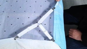 3 Way 6 Sides Bed Sheet Clips Grippers Adjustable Sheet Suspenders Fitted Sheet Holder Fasteners Elastic Straps Anti-Slip Bedding Tool