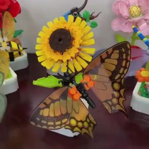 Mini Rose Butterfly Potted Plant Bonsai Flower Block Rose Decoration DIY Building Block Model Educational Toys For Kids Gift